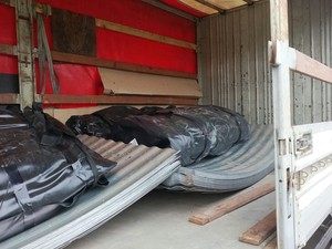 
	&nbsp;

	Доставка комплектующих для пожарных резервуаров &ndash; это один из важных этапов процесса производства и установки таких систем. Ведь от качественной и своевременной доставки зависит не только срок производства, но и безопасность эксплуатации готовой емкости.

	&nbsp;

	Комплектующие для пожарных резервуаров могут быть различными: это могут быть металлические панели, фитинги, датчики уровня и другие детали. Все они должны быть доставлены на производство вовремя и без повреждений.

	&nbsp;

	Как правило, доставка комплектующих для пожарных резервуаров происходит посредством транспортных компаний. При выборе транспортной компании следует учитывать такие факторы, как репутация компании, сроки доставки, возможности отслеживания груза, стоимость доставки и т.д.

	&nbsp;

	Один из важных аспектов доставки комплектующих для пожарных резервуаров &ndash; это правильная упаковка деталей. Каждый компонент должен быть упакован таким образом, чтобы исключить возможность повреждения во время транспортировки. Для этого используются специальные материалы, такие как пенопласт, картонные коробки, мягкие упаковочные материалы и т.д.

	&nbsp;

	При получении комплектующих для пожарных резервуаров необходимо осуществлять приемку груза. Необходимо убедиться в наличии всех компонентов, проверить их наличие и целостность, а также сверить со списком, указанным в сопроводительной документации. Если обнаружены какие-либо повреждения или отсутствие деталей, следует незамедлительно связаться с поставщиком.

	&nbsp;

	Таким образом, доставка комплектующих для пожарных резервуаров является важным этапом производства и монтажа таких систем. Правильная упаковка, выбор надежной транспортной компании и приемка груза являются гарантией качественного и своевременного получения необходимых компонентов.

	&nbsp;

	Для того чтобы обеспечить качественную доставку комплектующих для пожарных резервуаров, необходимо также учитывать некоторые другие факторы.

	&nbsp;

	Во-первых, следует учесть географическое расположение производства и места назначения. Если компания-изготовитель и компания-заказчик находятся в разных регионах, то необходимо выбрать транспортную компанию, специализирующуюся на доставке грузов на большие расстояния. Также следует учитывать особенности территории и доступность места установки пожарного резервуара.

	&nbsp;

	Во-вторых, при выборе транспортной компании следует учитывать ее опыт работы с комплектующими для пожарных резервуаров. Такие компании должны иметь определенный опыт работы и знания в области транспортировки грузов такого рода, а также обладать соответствующим оборудованием.

	&nbsp;

	В-третьих, необходимо учитывать сезонные особенности и погодные условия. В зимний период доставка комплектующих может затрудняться из-за низких температур и неблагоприятных погодных условий. В таких случаях следует предусмотреть дополнительные меры по сохранению груза в хорошем состоянии, например, дополнительную упаковку или использование специальных средств для сохранения тепла.

	&nbsp;

	В-четвертых, при заказе комплектующих для пожарных резервуаров следует обратить внимание на сроки их изготовления и доставки. Обычно производство комплектующих занимает несколько дней или недель, в зависимости от их типа и количества. Доставка может занимать от нескольких дней до нескольких недель, также в зависимости от расстояния и выбранной транспортной компании.

	&nbsp;

	Таким образом, доставка комплектующих для пожарных резервуаров является важным этапом производства и установки таких систем. Правильный выбор транспортной компании, учет географических, погодных и сезонных особенностей, а также своевременный заказ и доставка комплектующих позволят обеспечить качественное и своевременное производство и установку пожарных резервуаров.

	&nbsp;

	Важно отметить, что доставка комплектующих для пожарных резервуаров должна осуществляться в соответствии со всеми правилами и требованиями безопасности. Грузы должны быть упакованы и защищены от повреждений во время транспортировки. Для этого могут использоваться дополнительные материалы, такие как пенопласт, воздушно-пузырчатая пленка и другие.

	&nbsp;

	Также при транспортировке комплектующих для пожарных резервуаров необходимо обеспечить правильную загрузку и разгрузку груза. В процессе разгрузки следует быть особенно внимательным, чтобы не повредить детали и комплектующие, которые будут использоваться при сборке пожарного резервуара.

	&nbsp;

	В целом, доставка комплектующих для пожарных резервуаров является важным этапом производства и установки таких систем. Правильный выбор транспортной компании, учет всех факторов, своевременный заказ и доставка комплектующих - все это позволит обеспечить качественное и своевременное производство и установку пожарных резервуаров.
